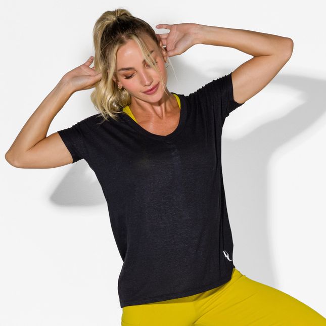 Blusa Manga Curta Decote V Detalhe Silk e Refletivo Costas FT0883BL P
