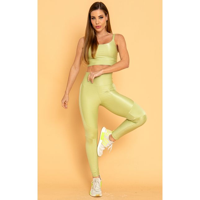 Top Costas Torcida e Calça Legging Textura Acetinada Verde Claro