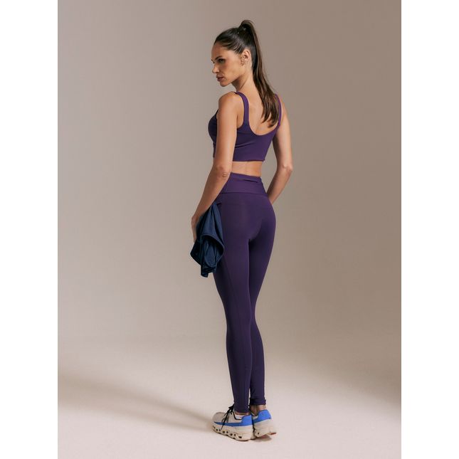 Top Fitness Alongado + Calça Legging Bolsos Evolução Ameixa