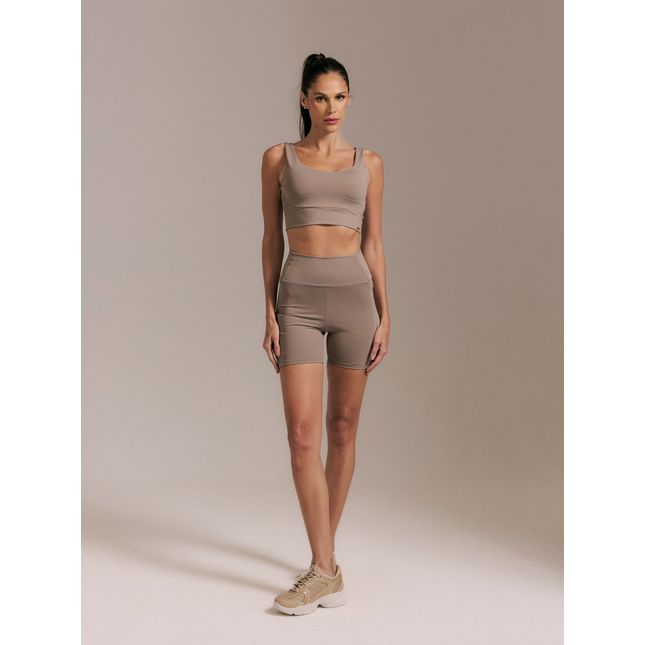 Top Fitness Alongado + Bermuda Bolsos Recortes Evolução Taupe